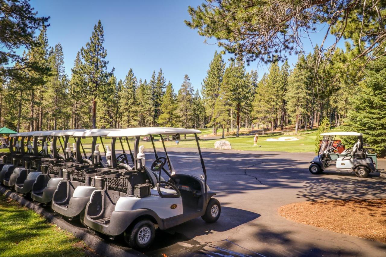 Tastefully-Updated, Classic Tahoe Family Home Truckee Extérieur photo